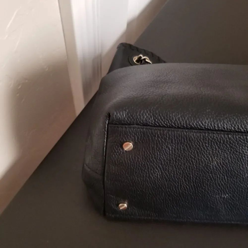 Tory Burch Thea Large Tote - Picture 7 of 8